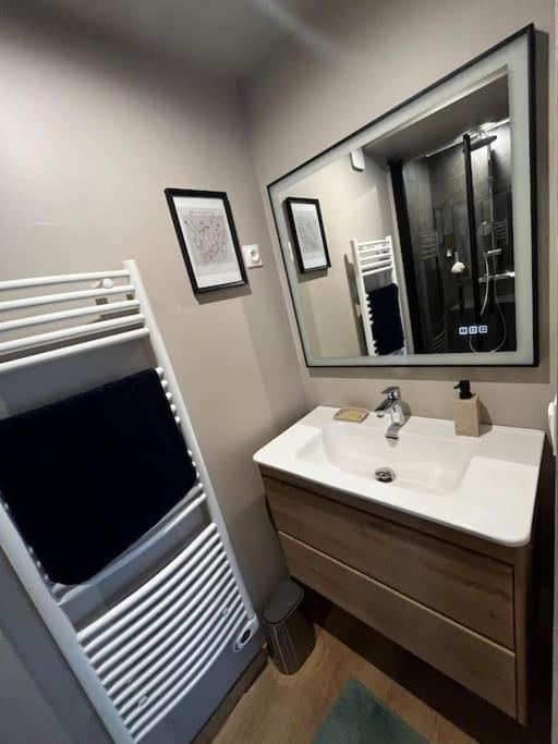 Superbe Appartement Centre B Бурж Экстерьер фото